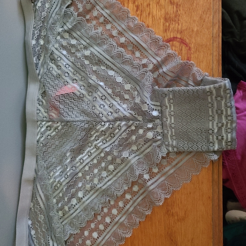 Never worn underwear from splendies they are 25 for the lot